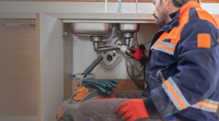 Local sewer line repair in La Mirada, CA
